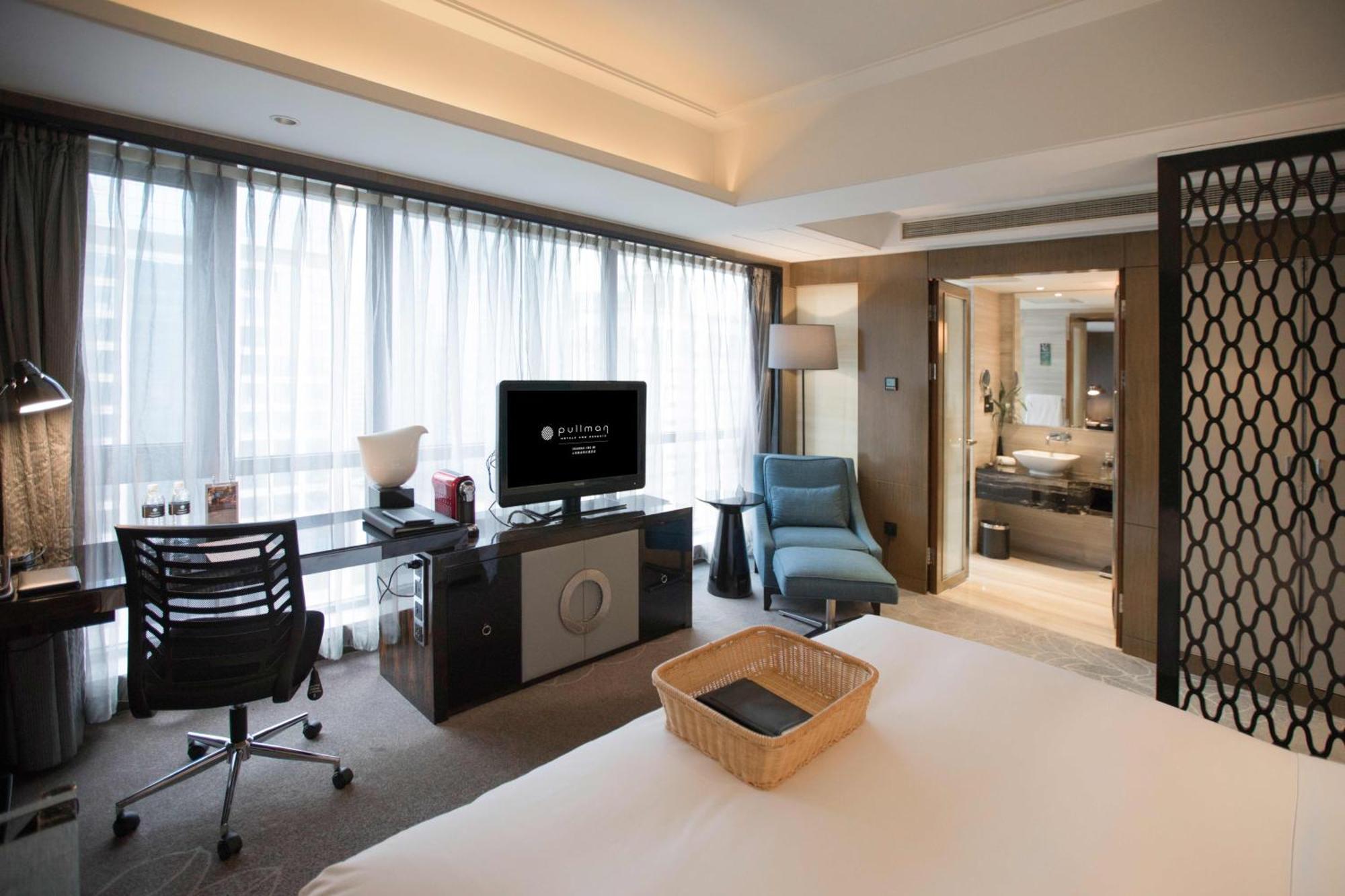 Pullman Shanghai Jingan Exterior foto