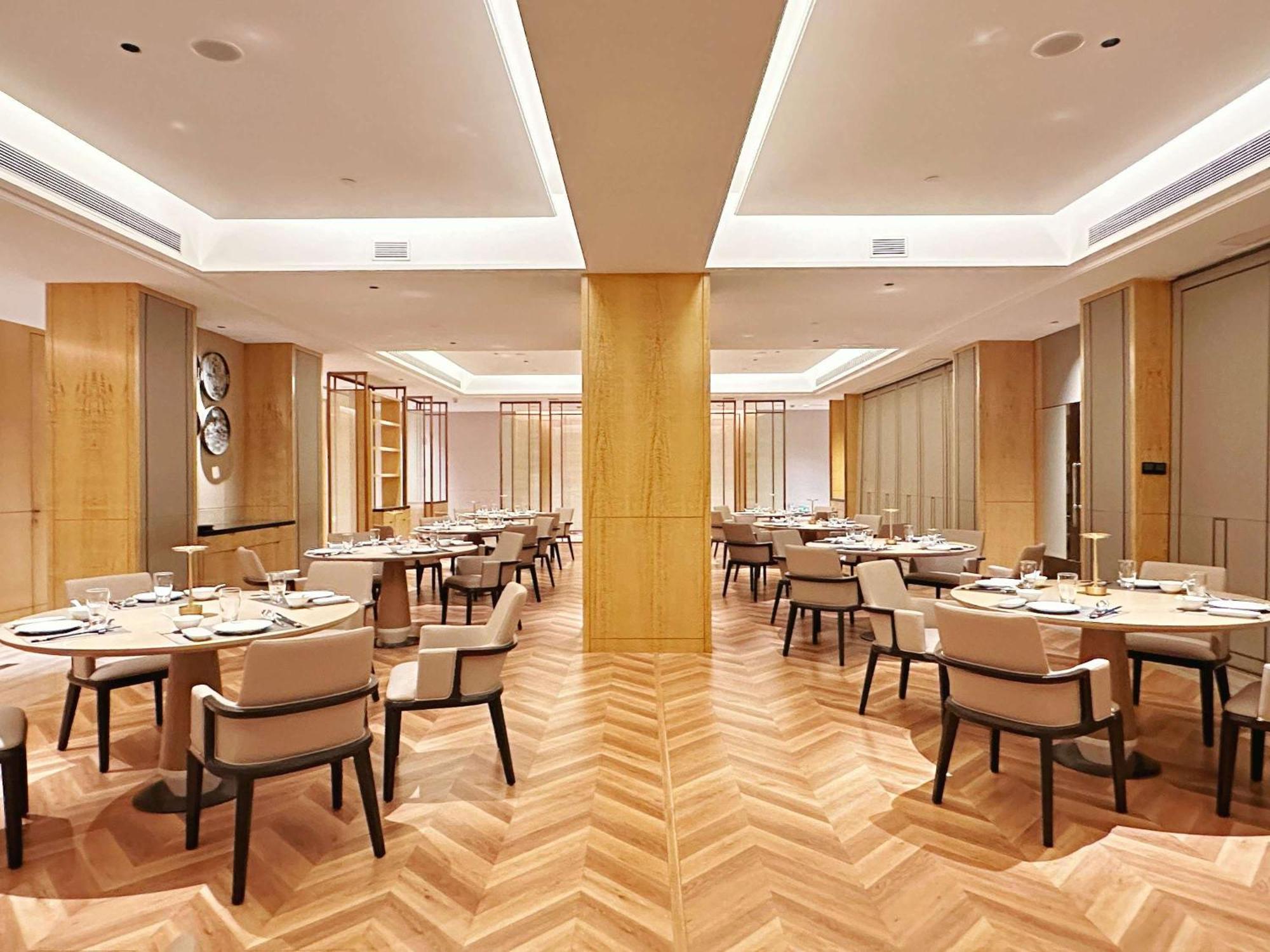 Pullman Shanghai Jingan Exterior foto