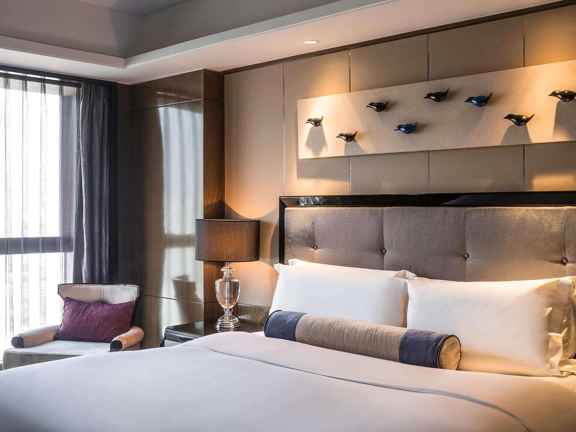 Pullman Shanghai Jingan Exterior foto