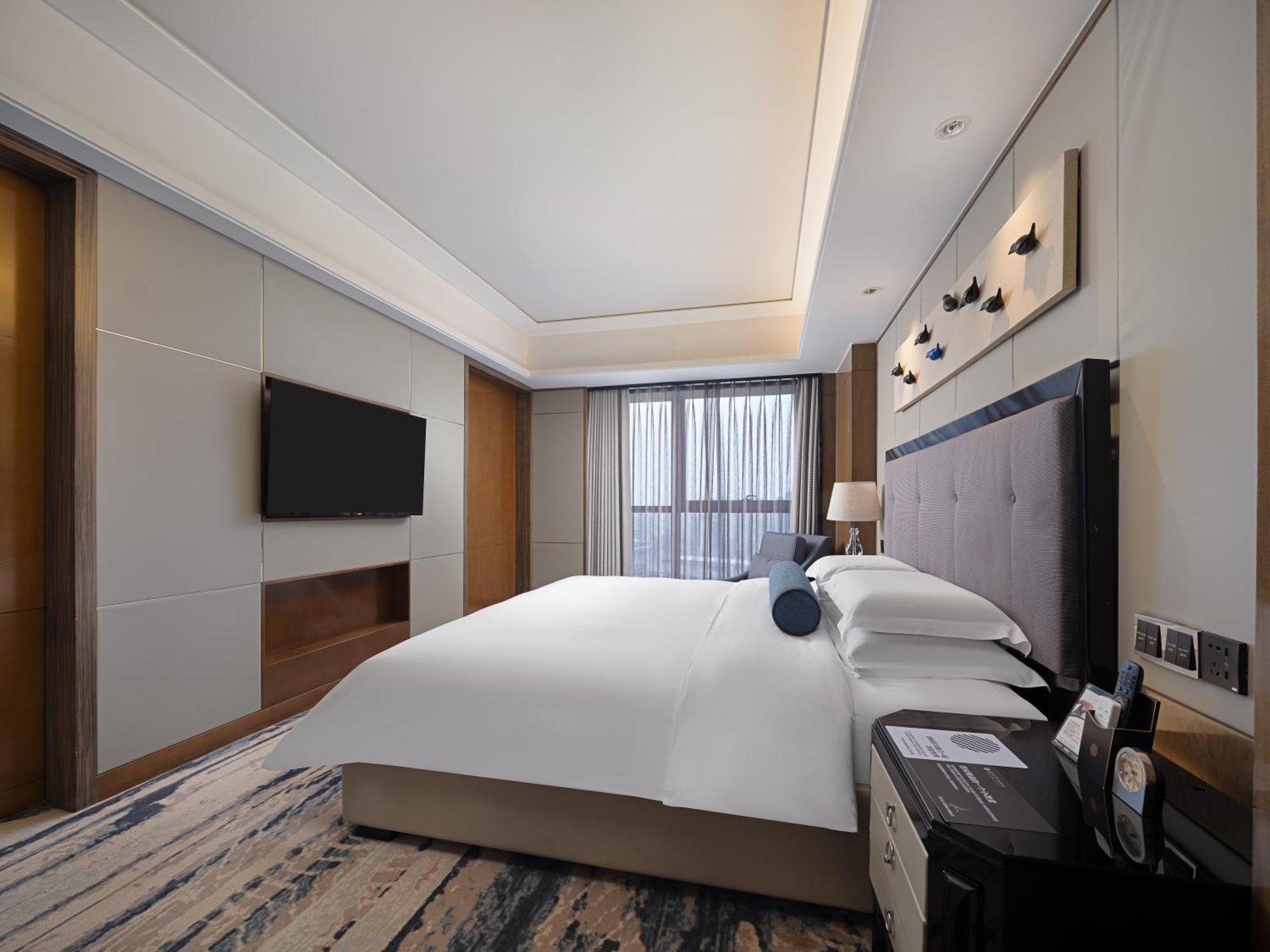 Pullman Shanghai Jingan Exterior foto