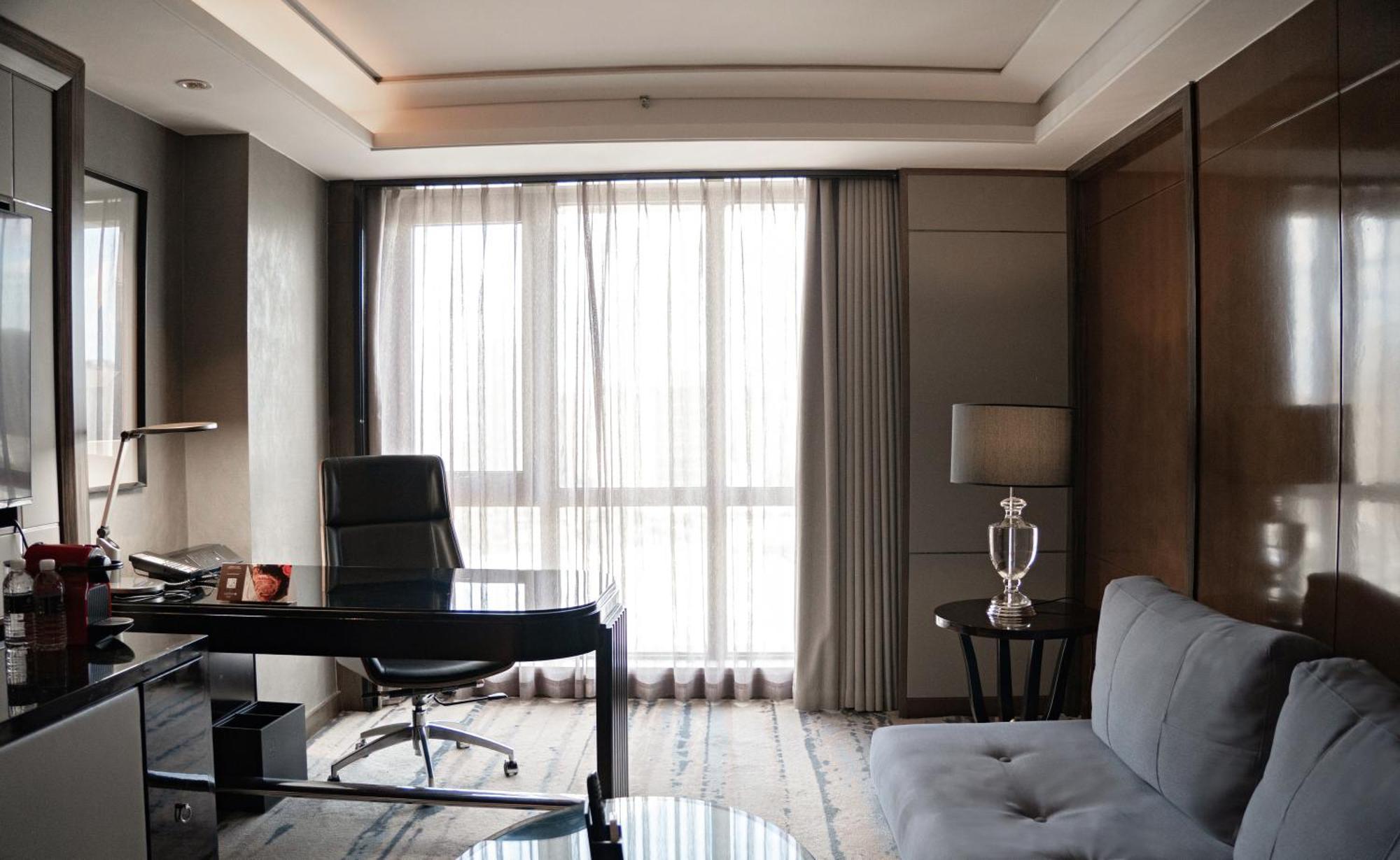 Pullman Shanghai Jingan Exterior foto